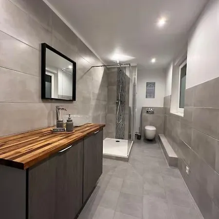 Cosy House Et Spa Privatif Appartement *